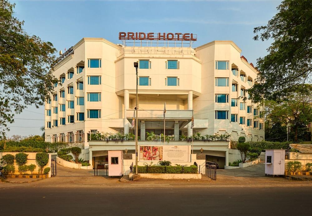 The Pride Hotel, Nágpur Exteriér fotografie